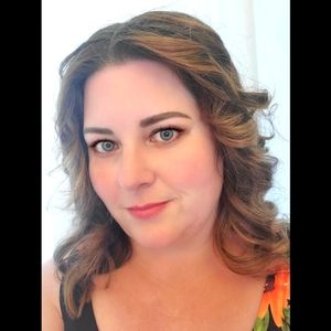 Meet your Posher, Brandy